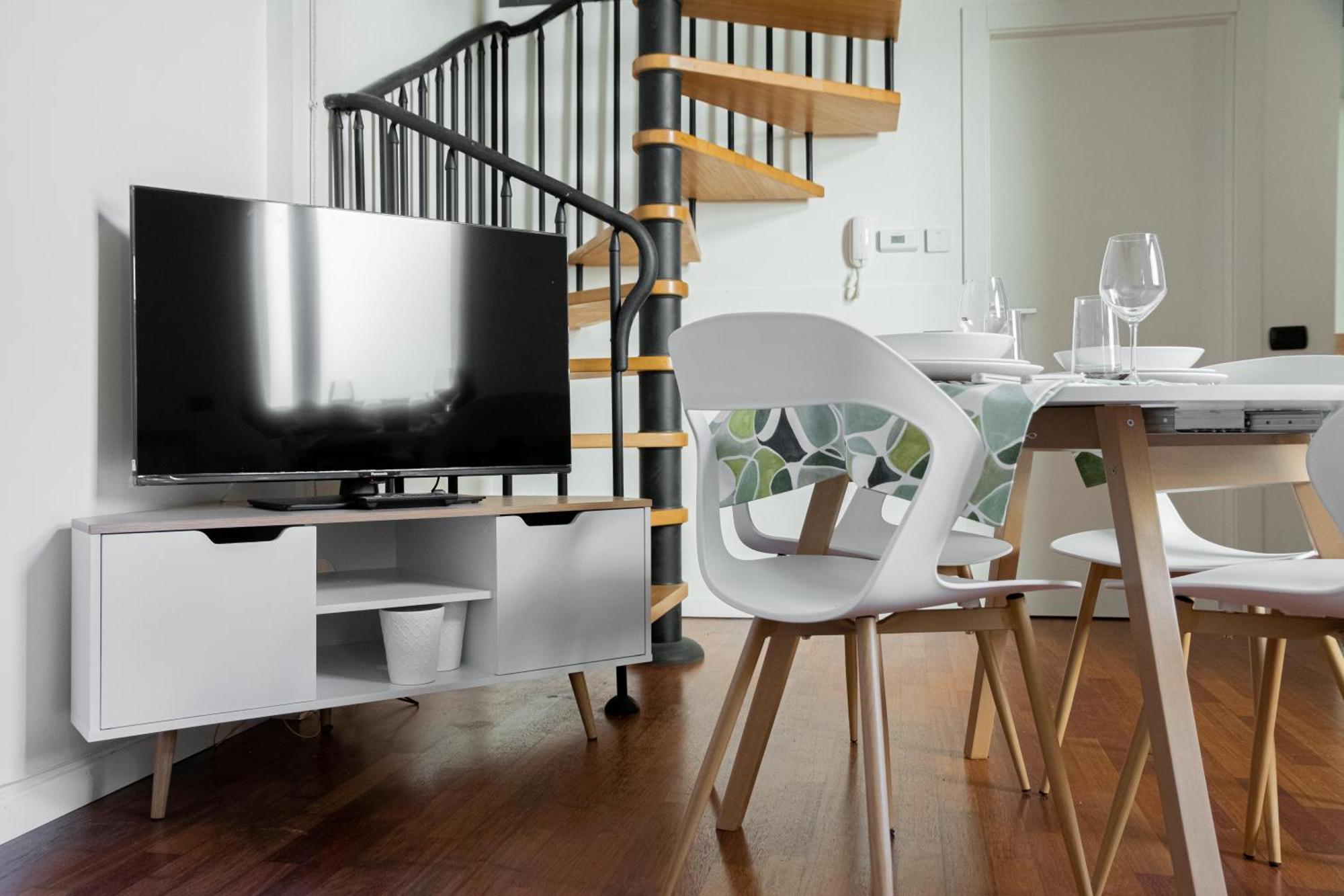 Mini Loft Torre San Vitale 科莫 外观 照片