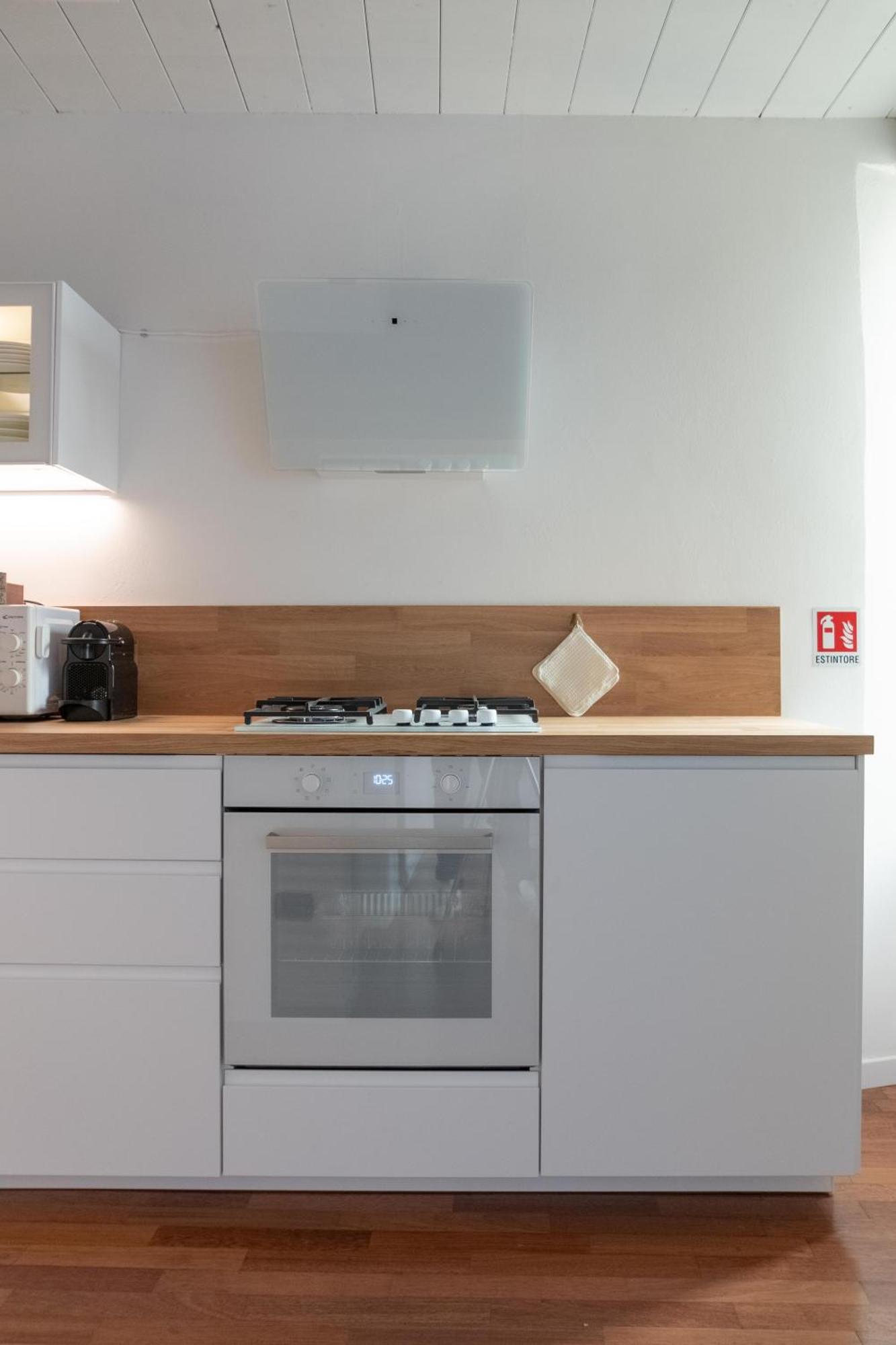 Mini Loft Torre San Vitale 科莫 外观 照片