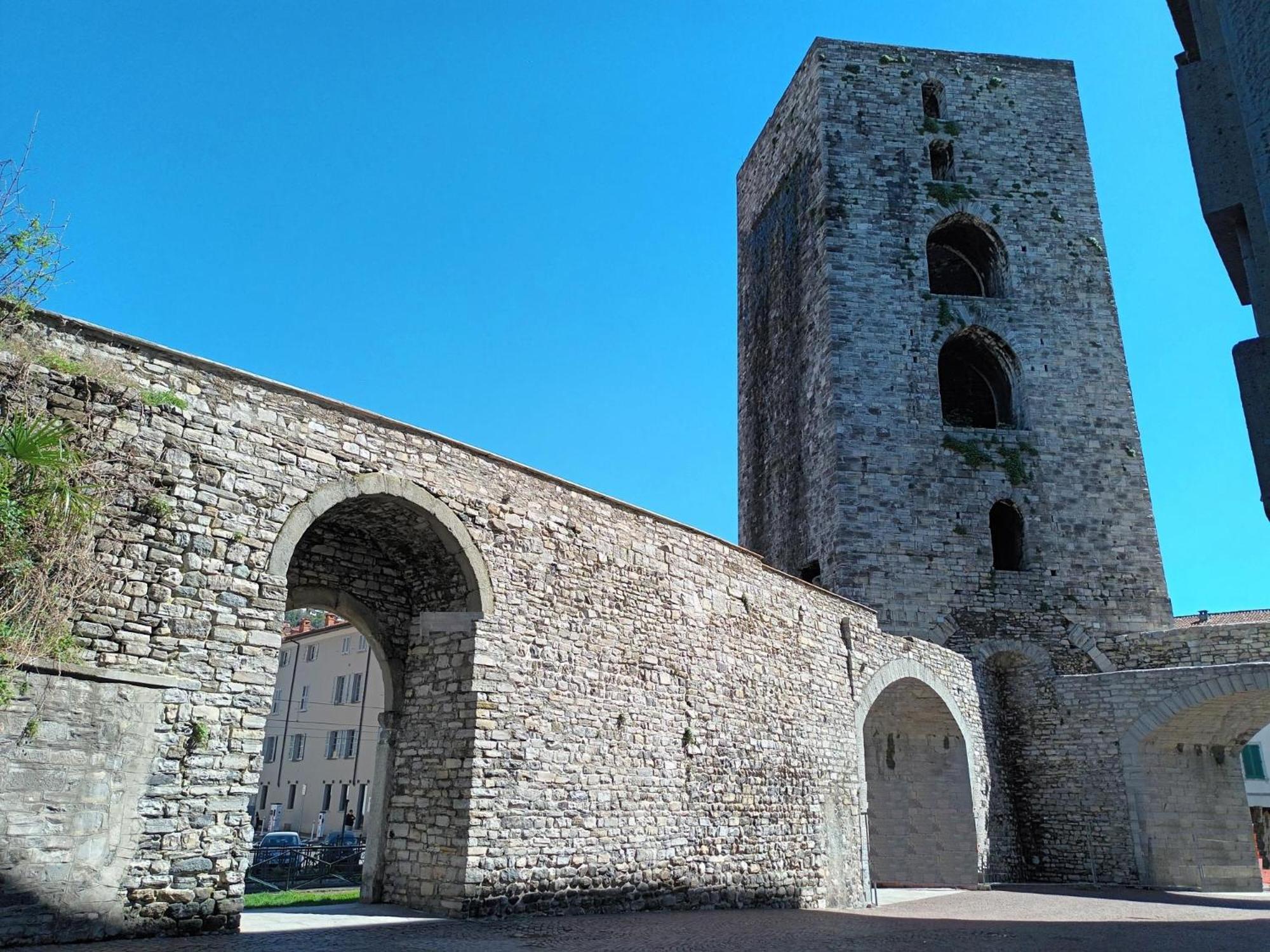 Mini Loft Torre San Vitale 科莫 外观 照片